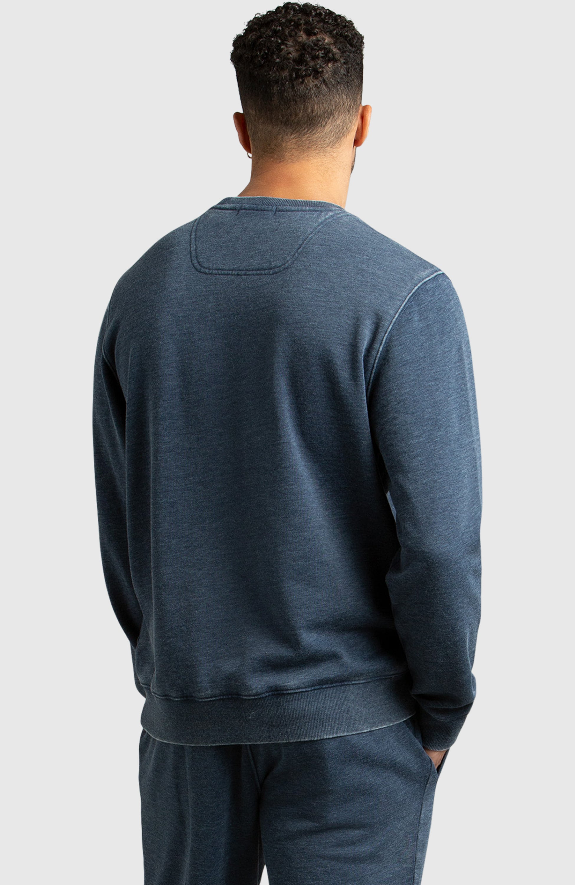 Crew Neck Sweatshirts & Sweaters for Men | Boston Traders